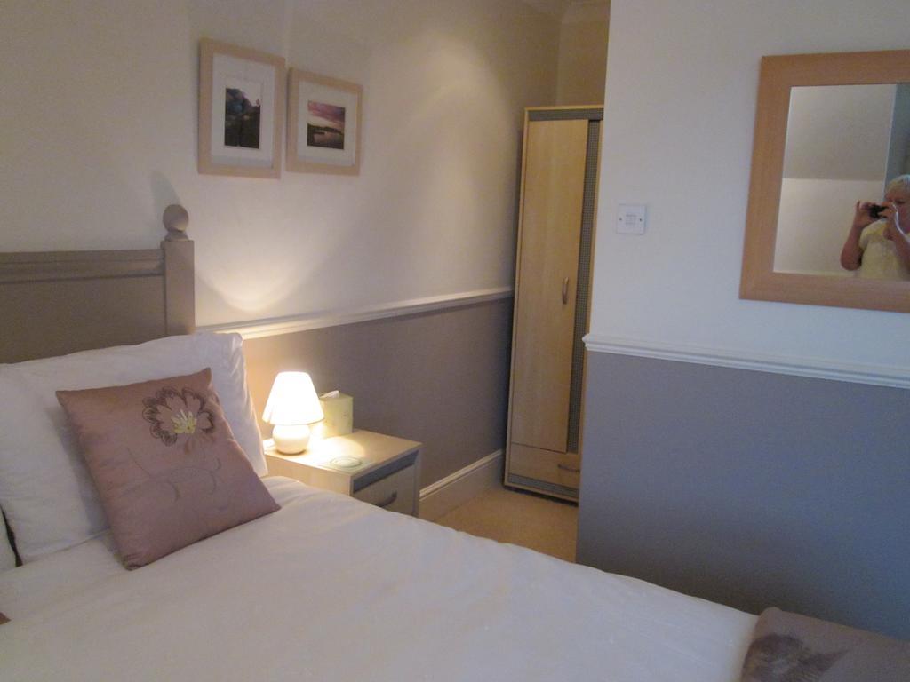 Hôtel Beach House à Paignton Chambre photo