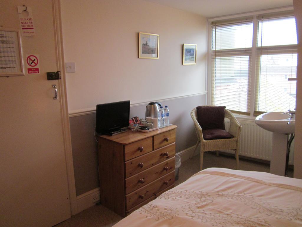 Hôtel Beach House à Paignton Chambre photo